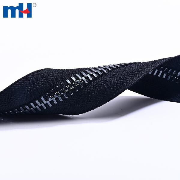 Fornitore di cerniere in ottone aperte con denti in nichel nero n. 10