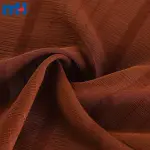 Tissu en soie froissée tissé 100 % polyester