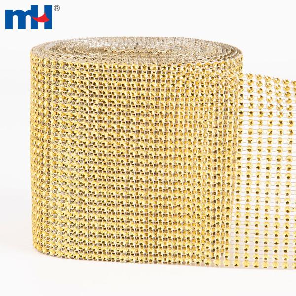 Catena in plastica con strass in cristallo