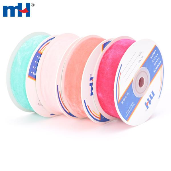 Cintas de terciopelo de color liso.