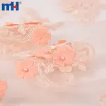 مطرز أقمشة الدانتيل