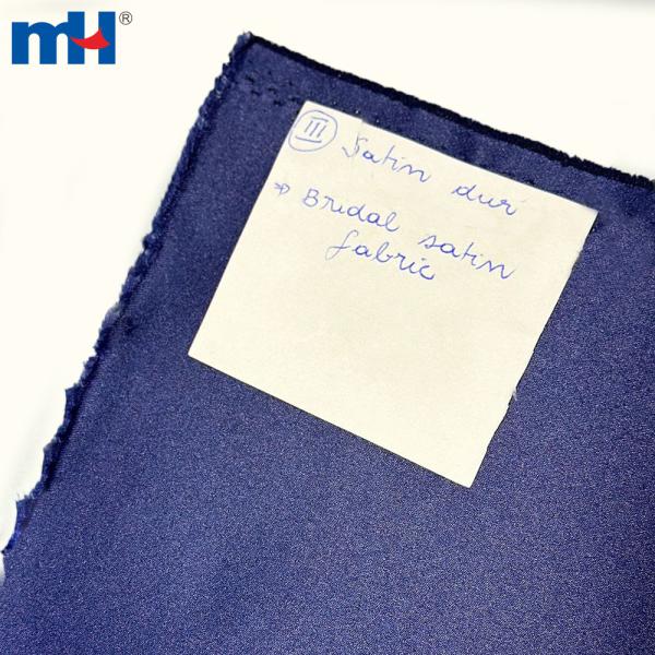 En kaliteli polyester gabardin kumaş