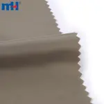 Tejido de poliéster viscoelástico para la chaqueta.
