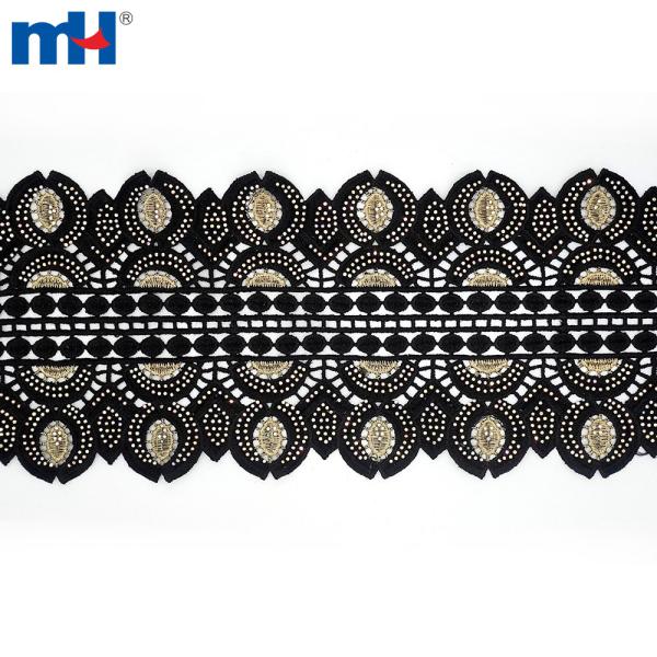 Bordure en dentelle africaine avec strass