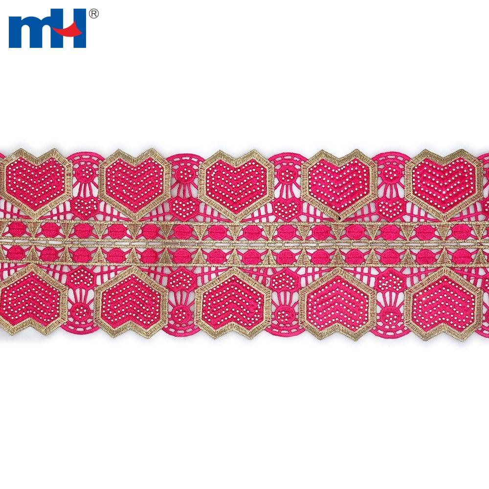 Bordure en dentelle africaine avec strass