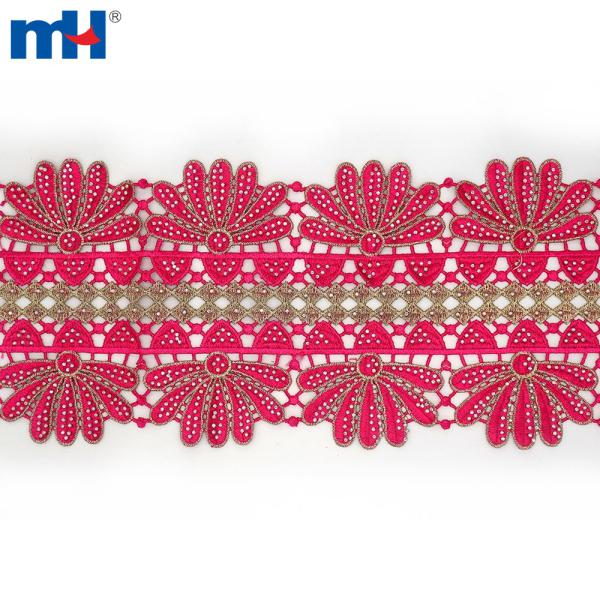 Bordure en dentelle africaine avec strass
