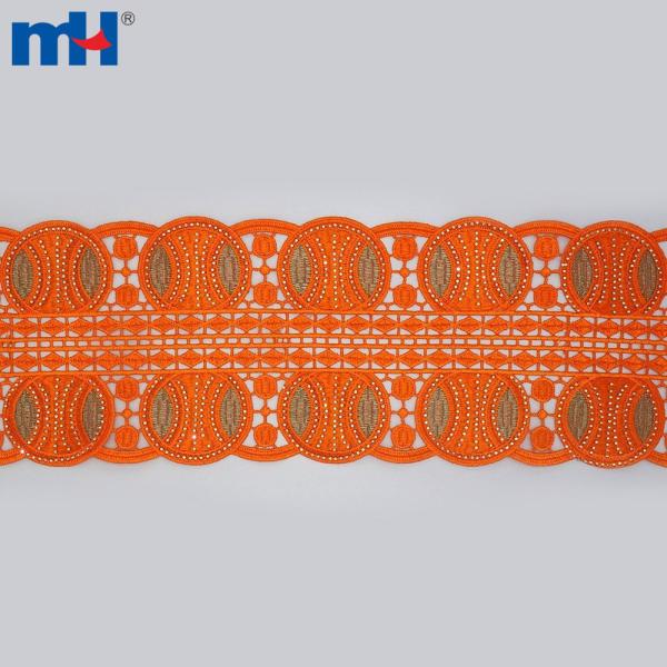 Bordure en dentelle africaine avec strass
