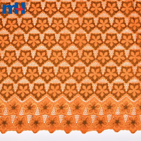 Tissu dentelle suisse