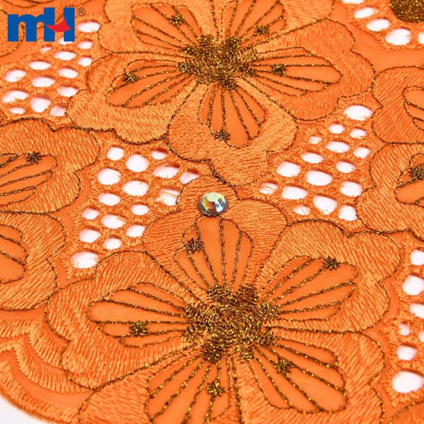 Tissu dentelle suisse