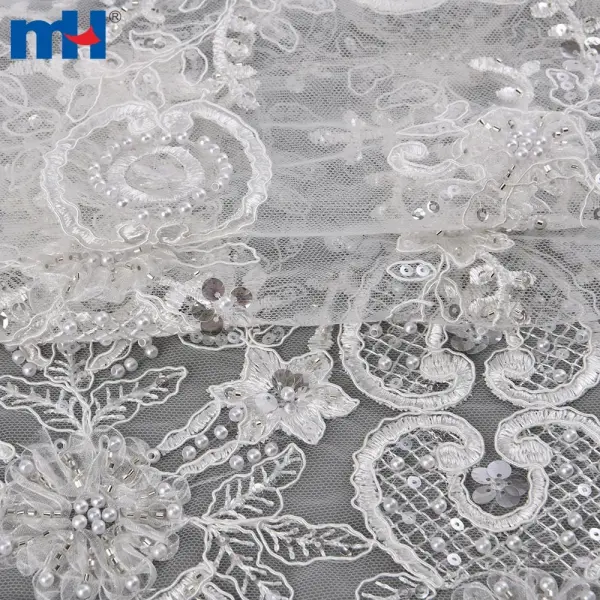 Tissu en dentelle de mariée avec perles