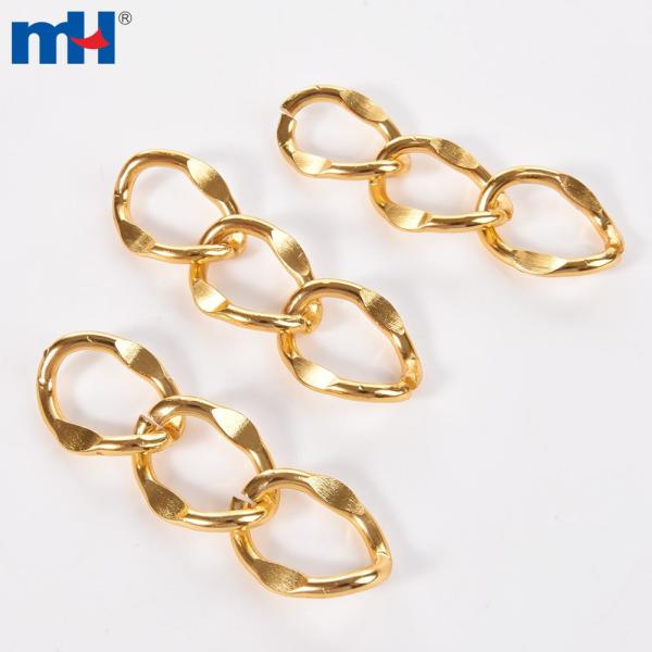 Chaîne en métal torsadé brillant