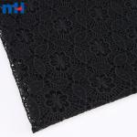 Dentelle noire pour robe
