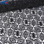 Dentelle noire pour robe