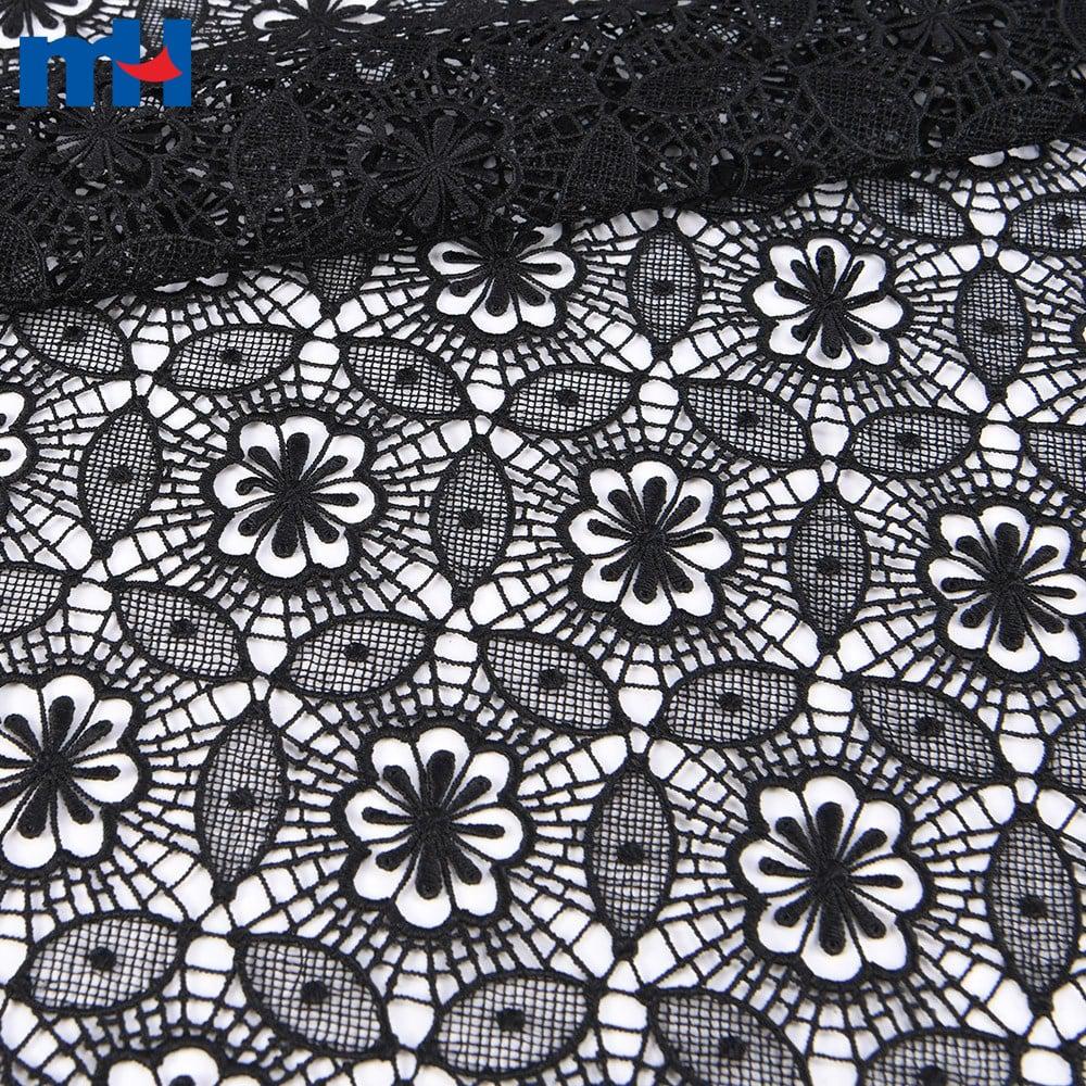 Dentelle noire pour robe