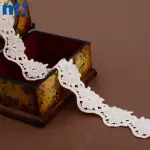 Guarnição de renda química de poliéster
