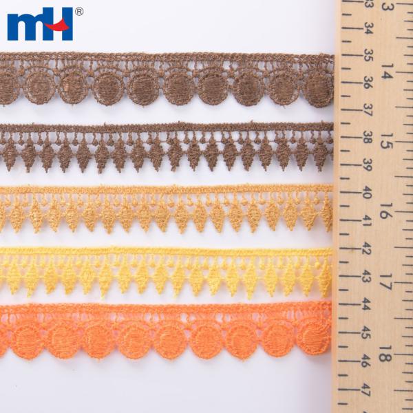 Coupe de dentelle chimique de différentes tailles