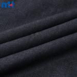 Tecido elástico feito de 98% algodão e 2% elastano para jeans