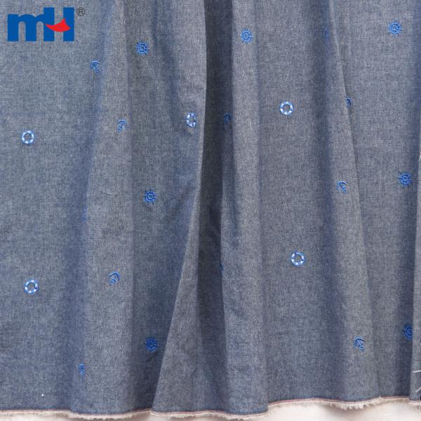 İşlemeli denim kumaşlar