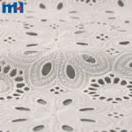 Exemple de tissu à broder