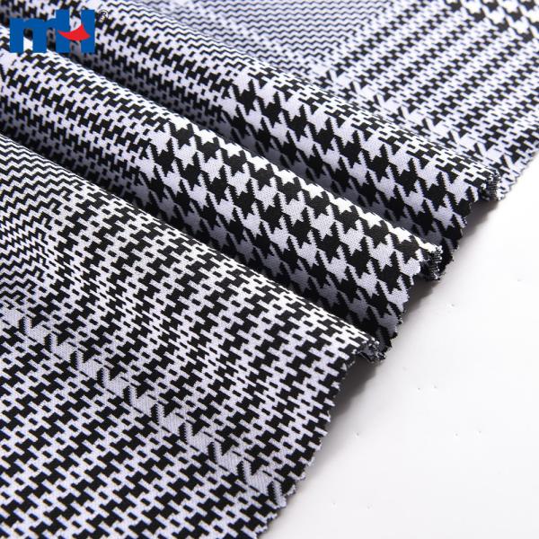 Doppelseitiger Jacquard-Strickstoff
