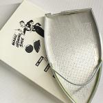 قاعدة مكواة سحرية (Magic Ironing Shoe) - حماية فائقة لجميع الأقمشة