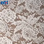 Tela de encaje tricot