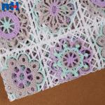 Tissu dentelle arc-en-ciel