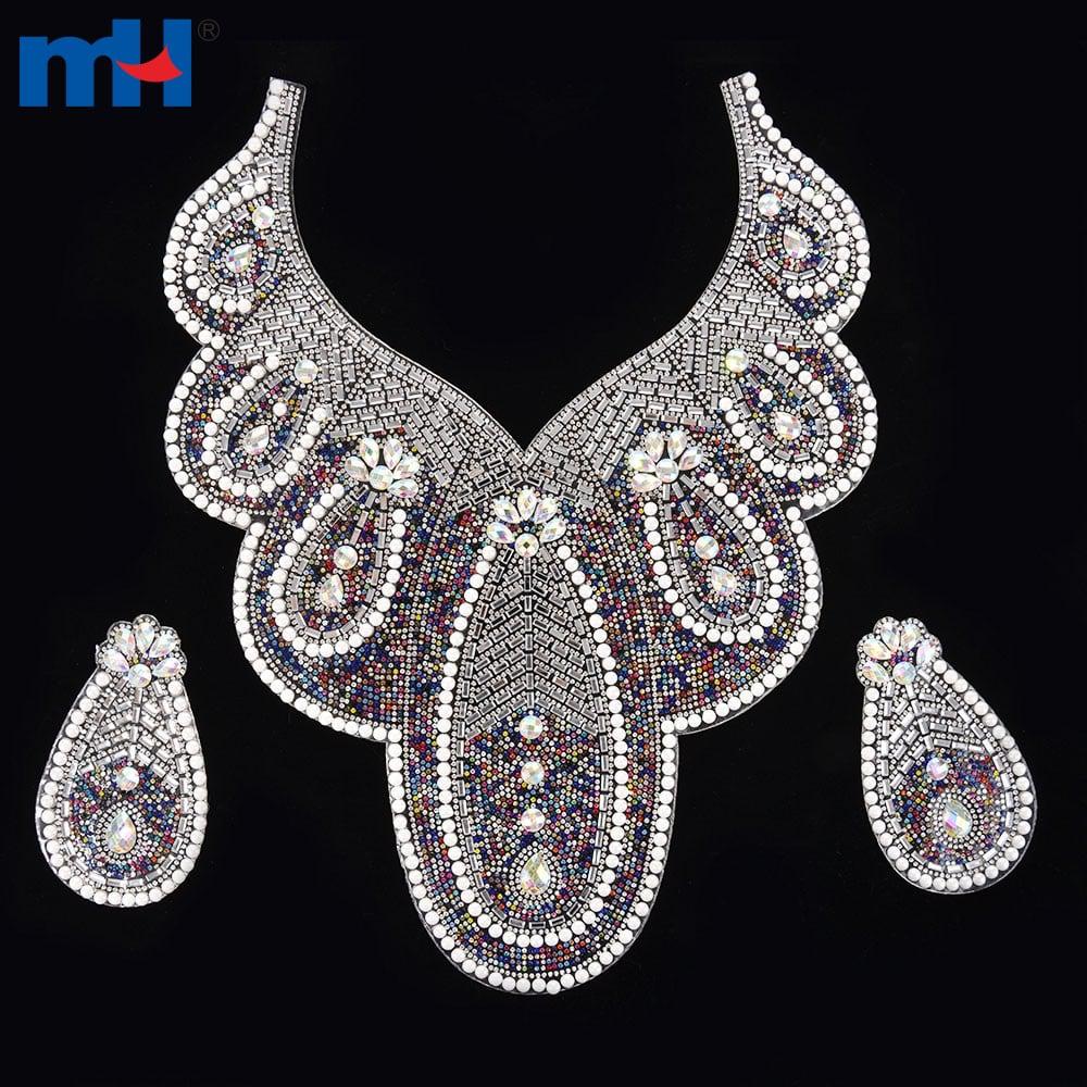 Aplique de diamantes de imitación con diseño de cuello