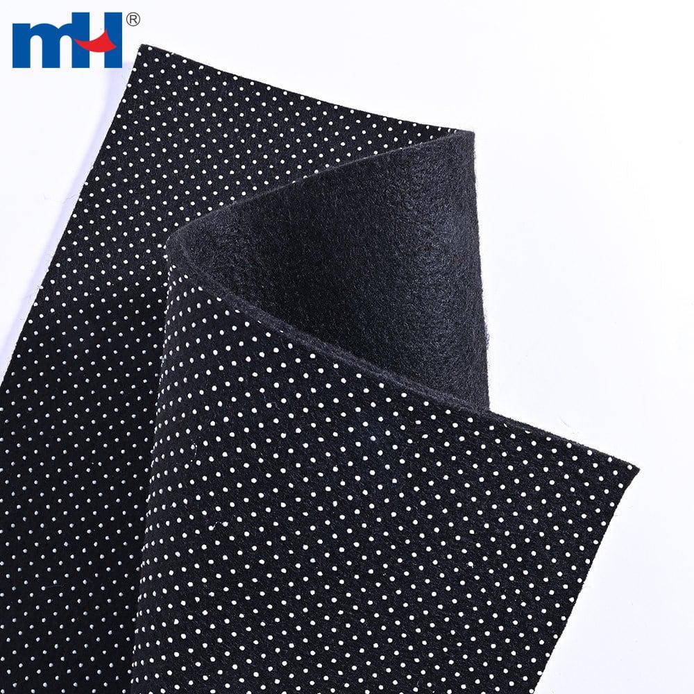 Needle-punched non-woven fabric made of 100% polyester 870gsm with plastic gradient coating