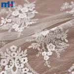 Tela de malla bordada floral blanca antigua