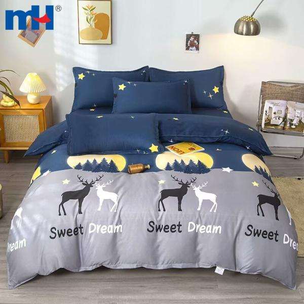Four-piece bedding set made of polyester fiber