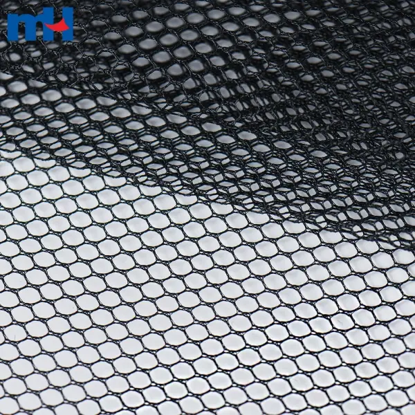 Honeycomb mesh fabric for bag