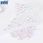 Cuentas de letras para pulseras y collares.