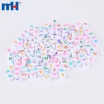 Cuentas de letras para pulseras y collares.