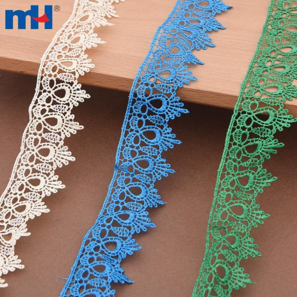 Adornos de encaje químico para escotes, puños y bordes de vestidos.