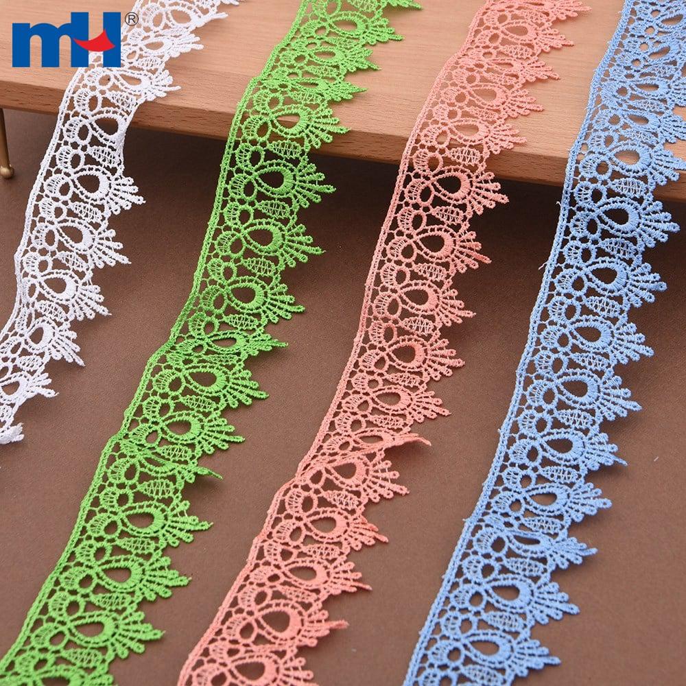 Adornos de encaje químico para escotes, puños y bordes de vestidos.