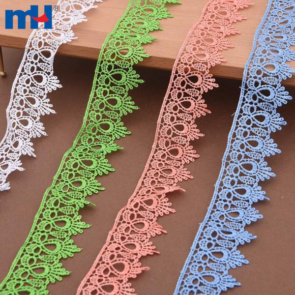Adornos de encaje químico para escotes, puños y bordes de vestidos.