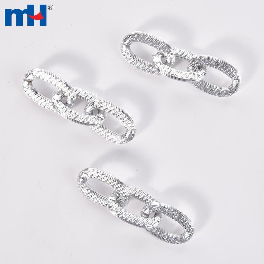 Metal chain with different textures