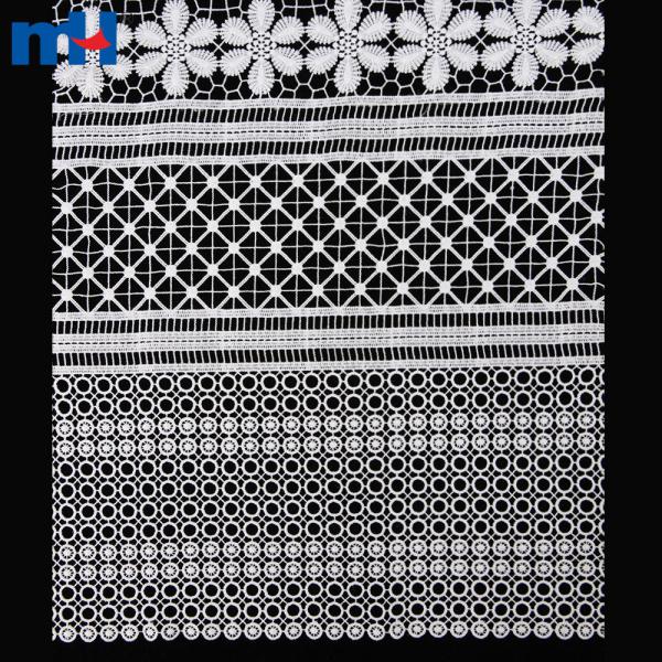 Geometric guipure lace fabric