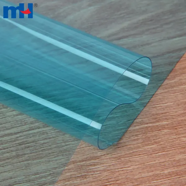 Film transparente de PVC para manteles y cortinas de baño.