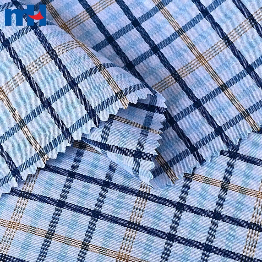 Tissu à carreaux d'école d'étudiant